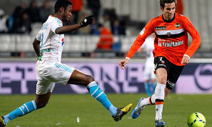 marseille beats st. etienne to move level with psg