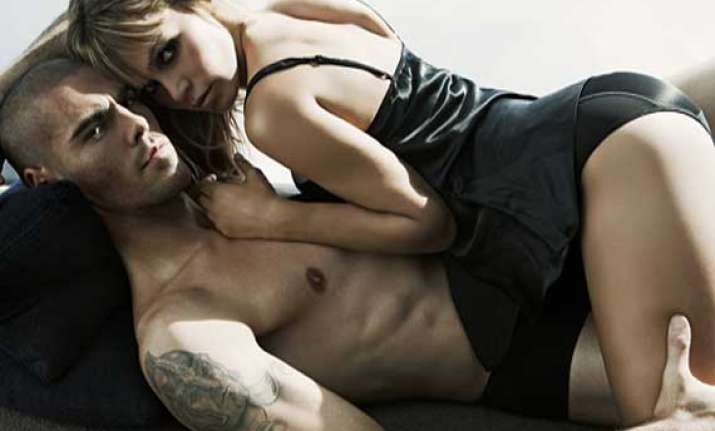meet hot yolanda cardona the girl friend of spanish