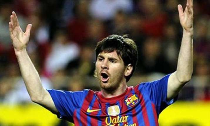 messi world s highest paid footballer