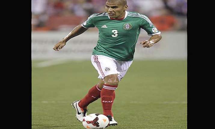 mexico names veteran defender carlos salcido to world cup