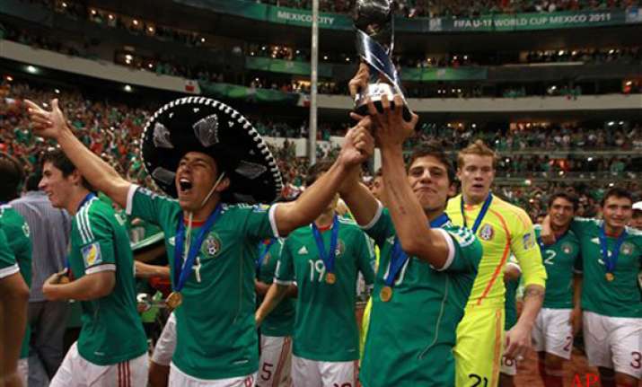 mexico beats beats uruguay to claim u 17 world cup