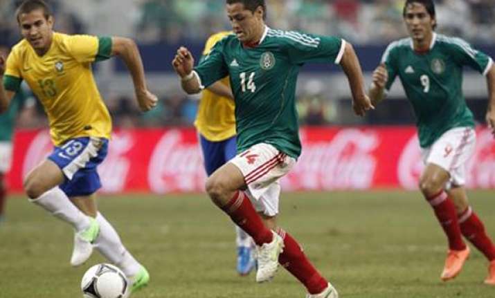 mexico beats brazil 2 0 in qualifying warm up