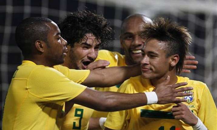 neymar pair helps brazil into quarterfinals