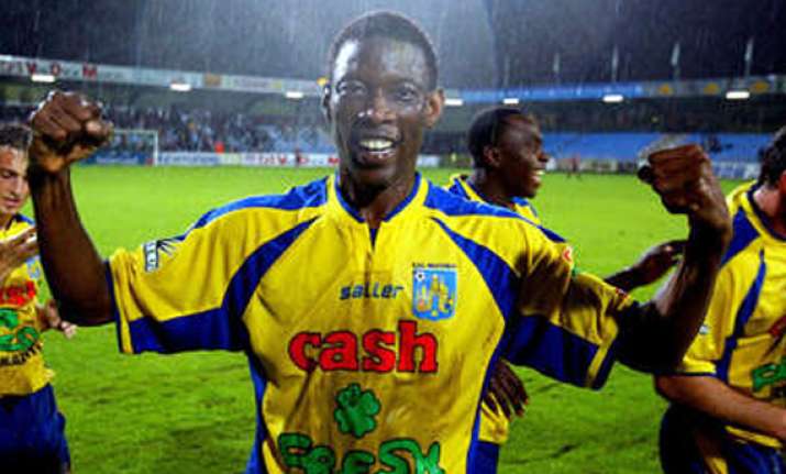 nigerian player dies during fifth tier belgian game