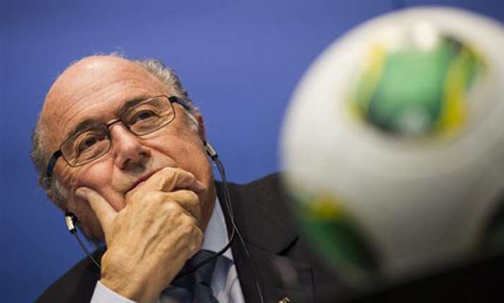 romario s another attack against fifa