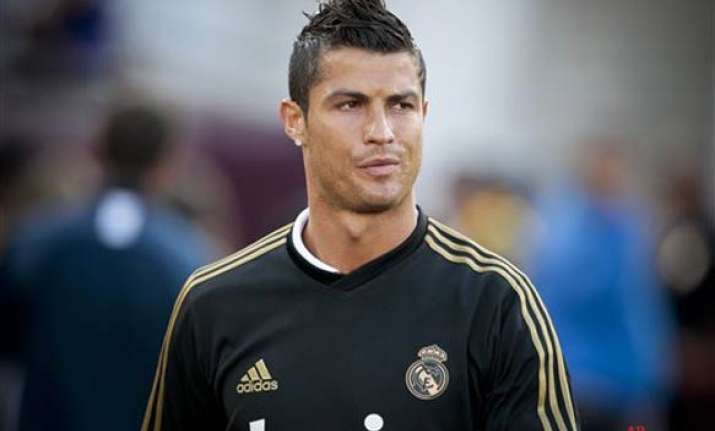 ronaldo scores as real madrid beats galaxy 4 1