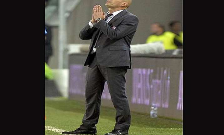 serie a relegation threatened livorno switches coaches