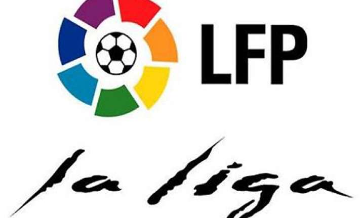 spanish football league locks out radio reporters