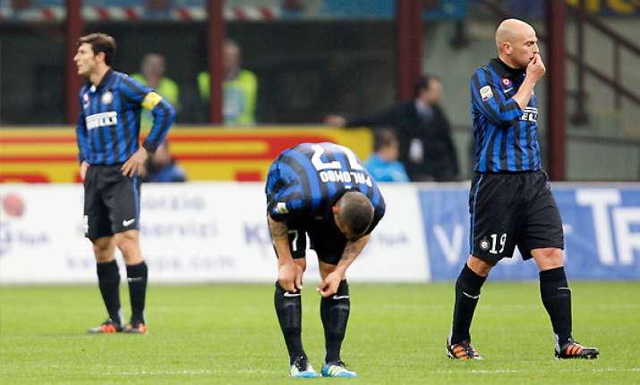 struggling inter held to a 0 0 draw by atalanta