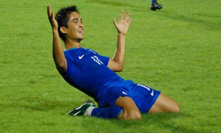 sunil chettri three goals away from bhutia s record