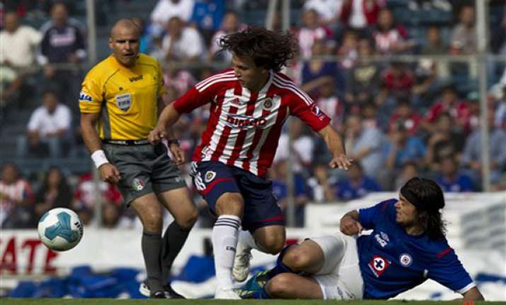 tigres cruz azul on top in mexico