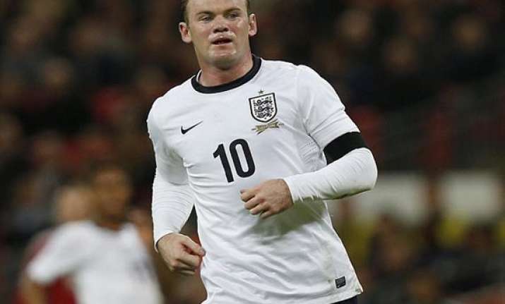 wayne rooney to captain england team