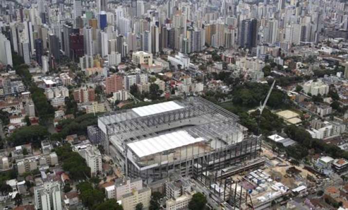 workers end strike after protest near wcup stadium
