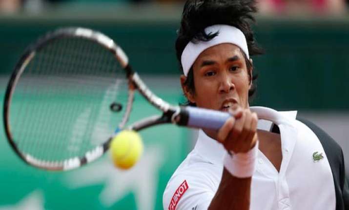 devvarman knocked out of wimbledon qualifiers