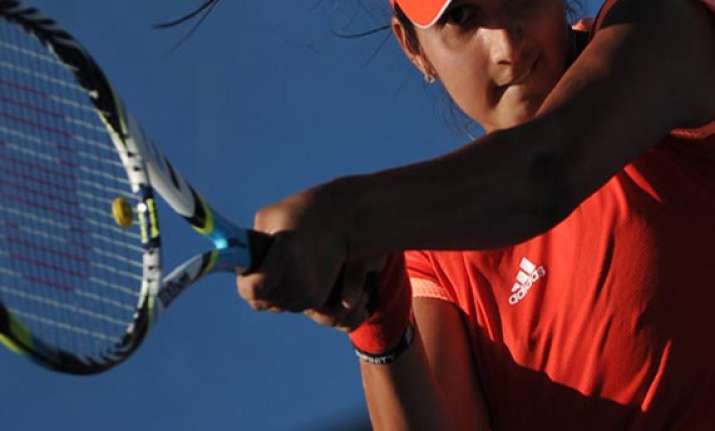 eastbourne wta event sania huber in quarter finals