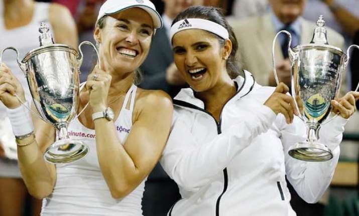 telangana cm congratulates sania mirza