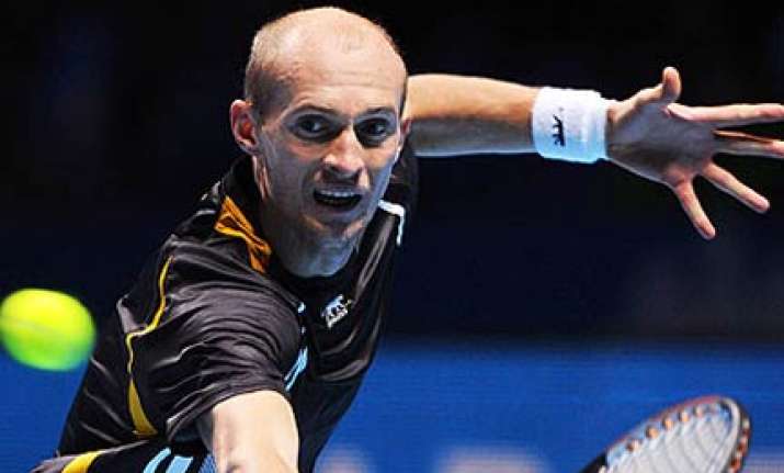 davydenko downs del potro for world tour finals crown