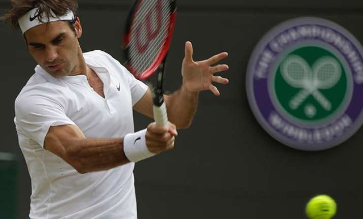 roger federer sails into wimbledon semifinals for 10th time