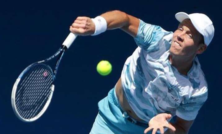 australian open 2015 berdych first man into 4th round