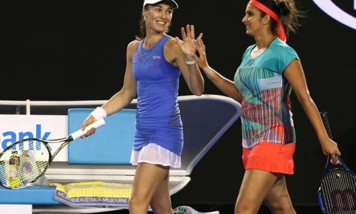 sania martina enter australian open final
