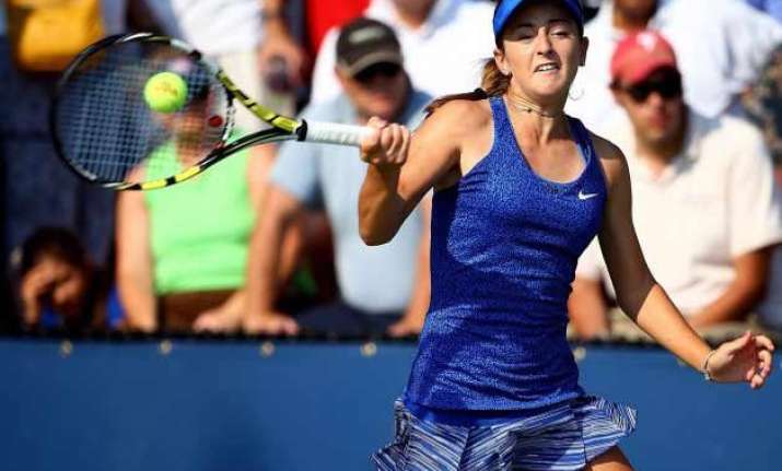 15 year old american cici bellis advances at miami open