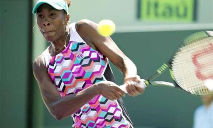 venus williams beats wozniacki to reach miami open quarters