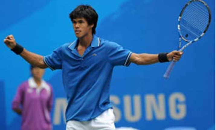 somdev creates history with gold poonia content with bronze