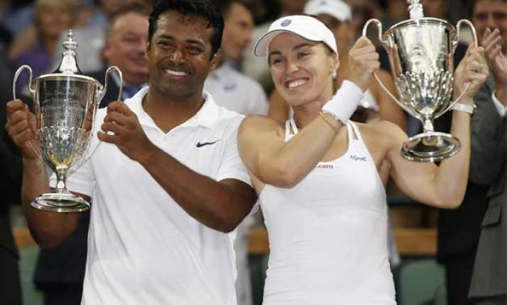 leander paes martina hingis win wimbledon mixed doubles