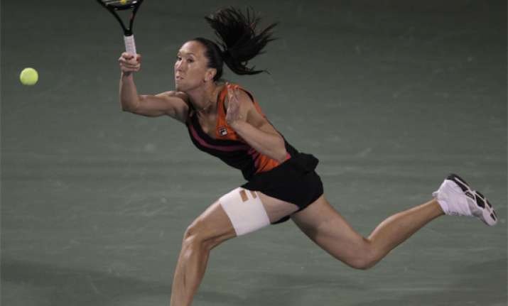 jelena jankovic beats us open champion sam stosur in dubai