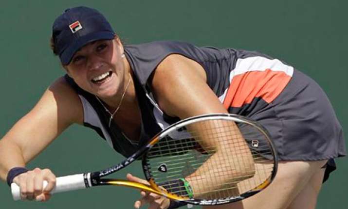 kleybanova wins in return from cancer treatment