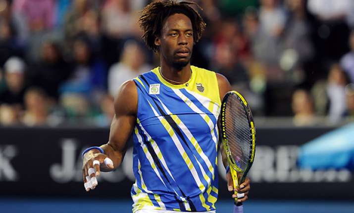 monfils withdraws from memphis with knee injury