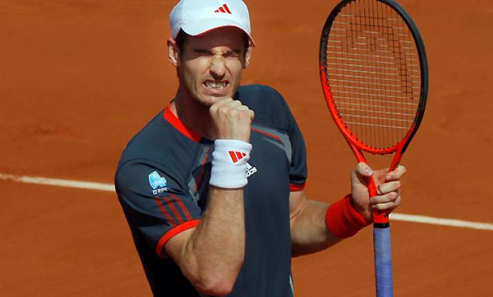 murray tops giraldo in 3rd round of french open