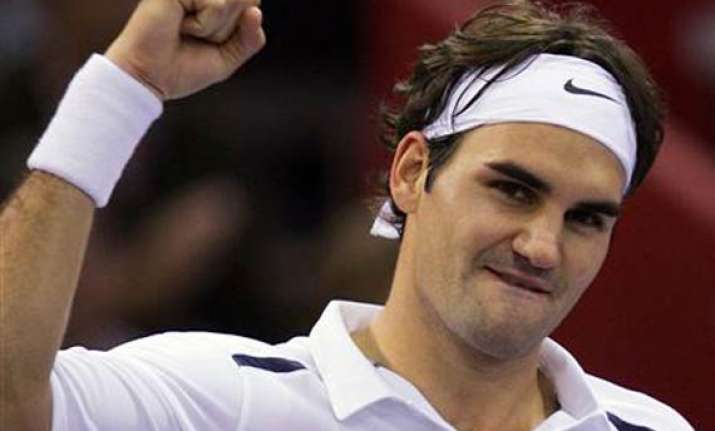 on song federer targets record in london