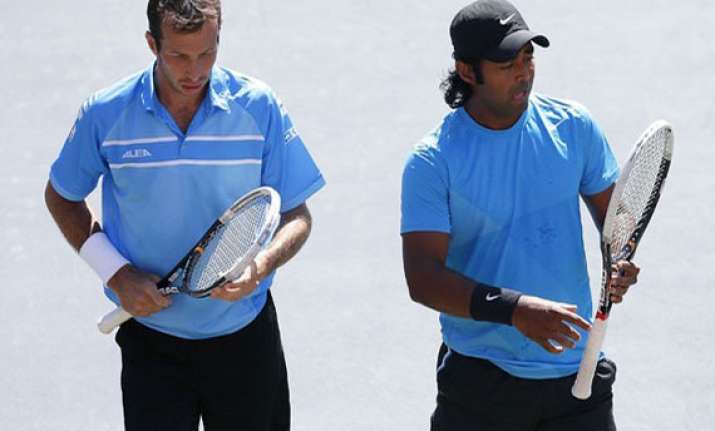paes stepanek lose in japan open final