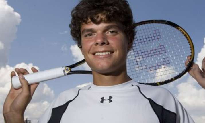 raonic berdych advance in halle dolgopolov out