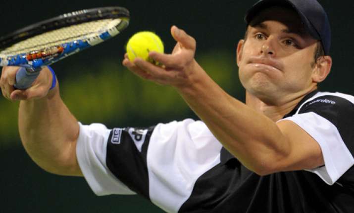 roddick beats lu in 1st round at shanghai masters