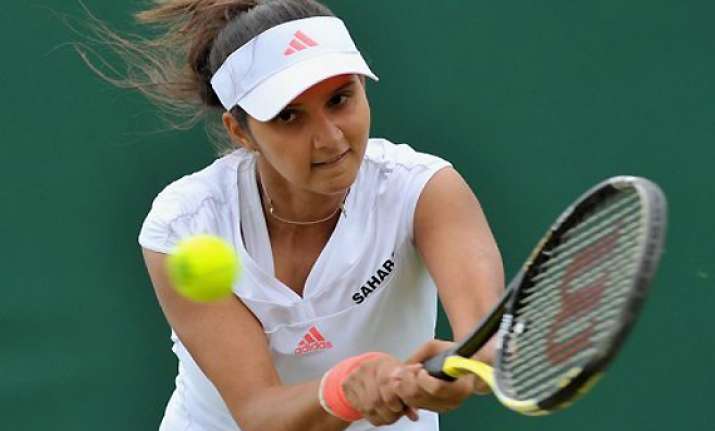 sania mirza crashes out of wimbledon