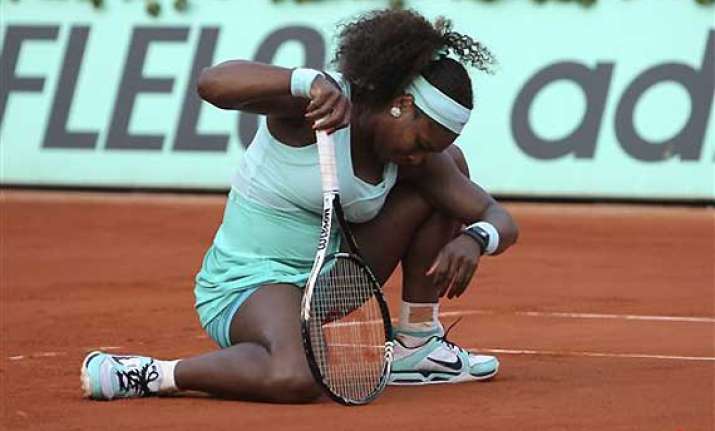 serena williams out in 1st round of mixed doubles