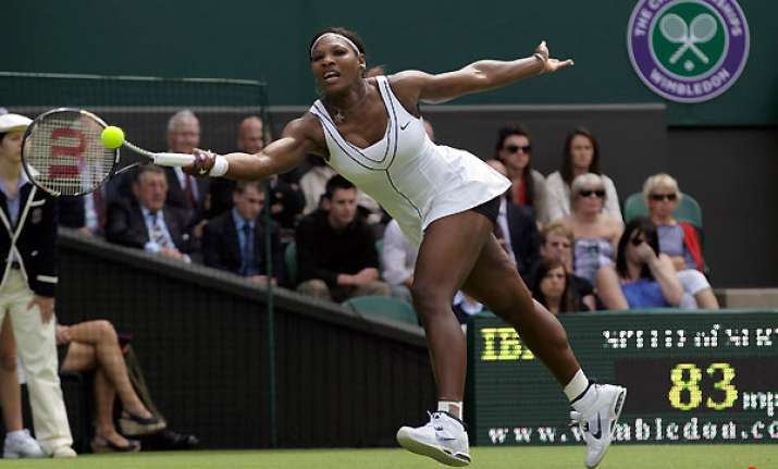 serena williams wins in return to grand slam play