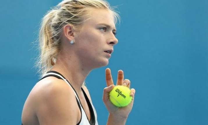 sharapova withdraws from stanford with hip injury