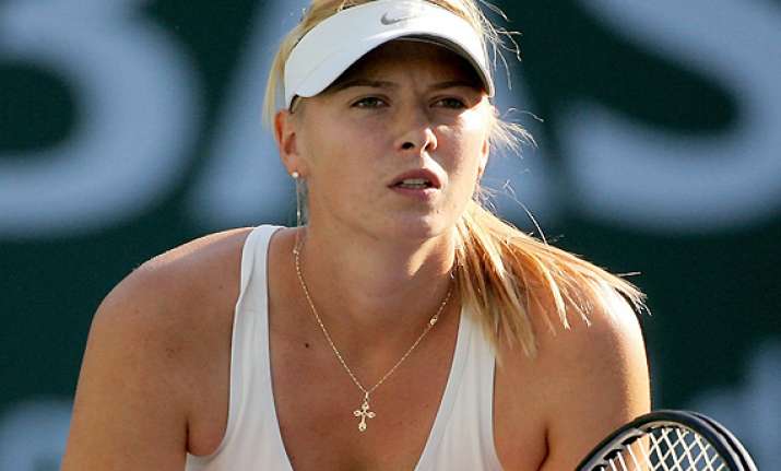 sharapova leads russia against spain in fed cup