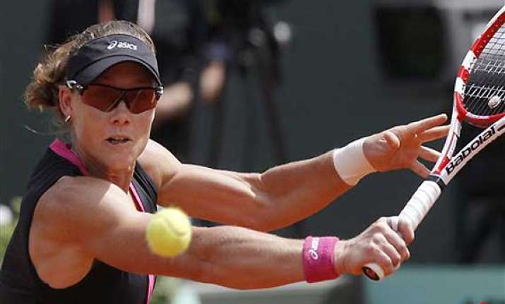 stosur errani advance to french open semifinals