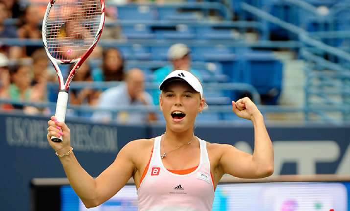 wozniacki wins 4th consecutive new haven tourney