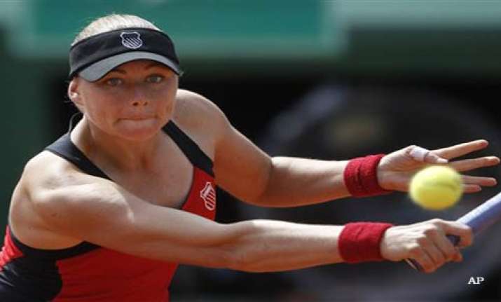 zvonareva is latest departure at french open