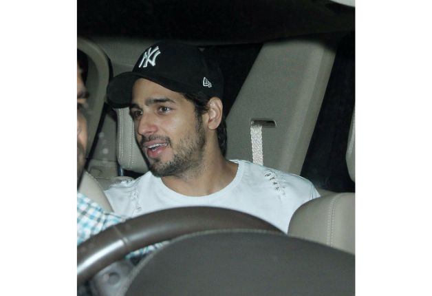 Sultan T Sultan Special: B-town attends the special screening! - India TV News