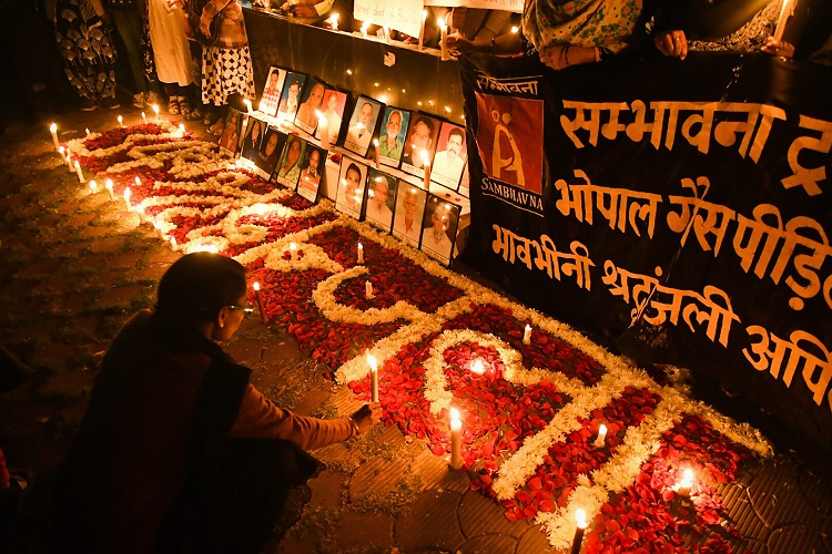 In Pics: 34 years of 1984 Bhopal gas tragedy - India TV News