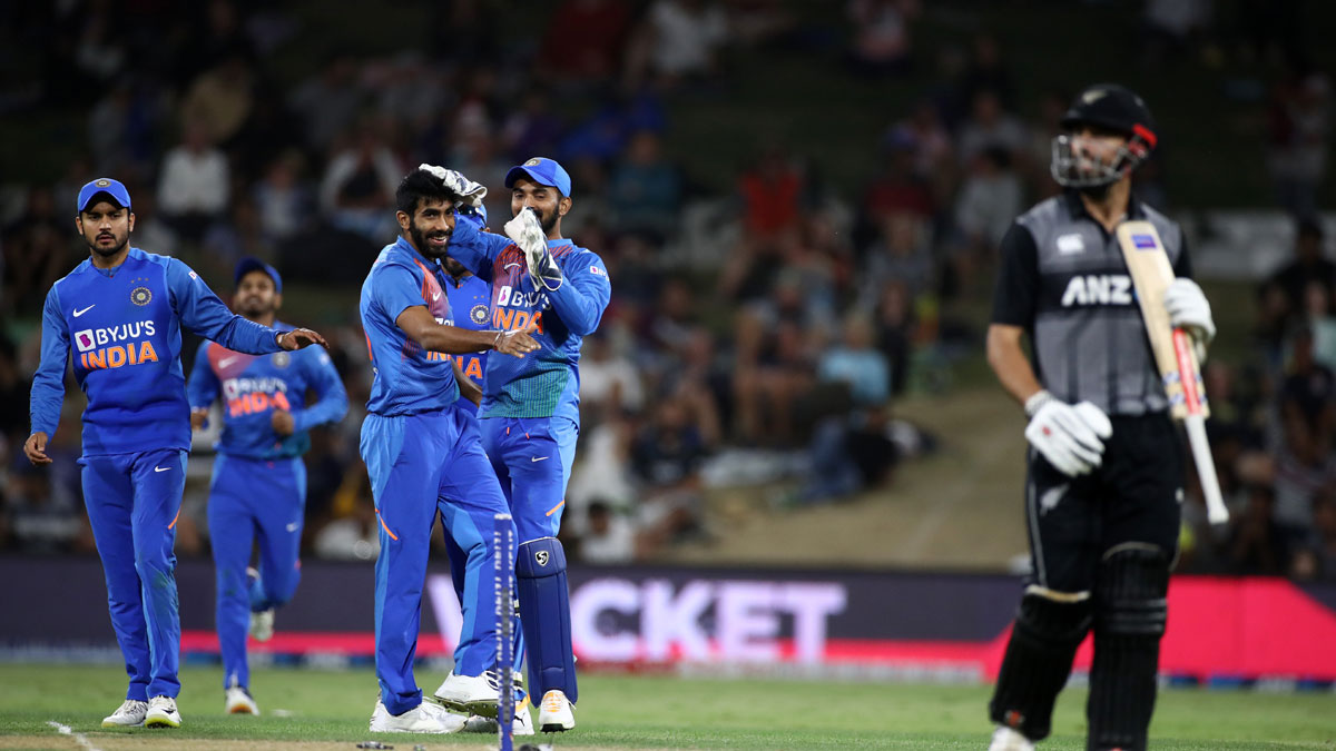 5th T20I: India beat New Zealand by 7 runs in Mount Maunganui to ...