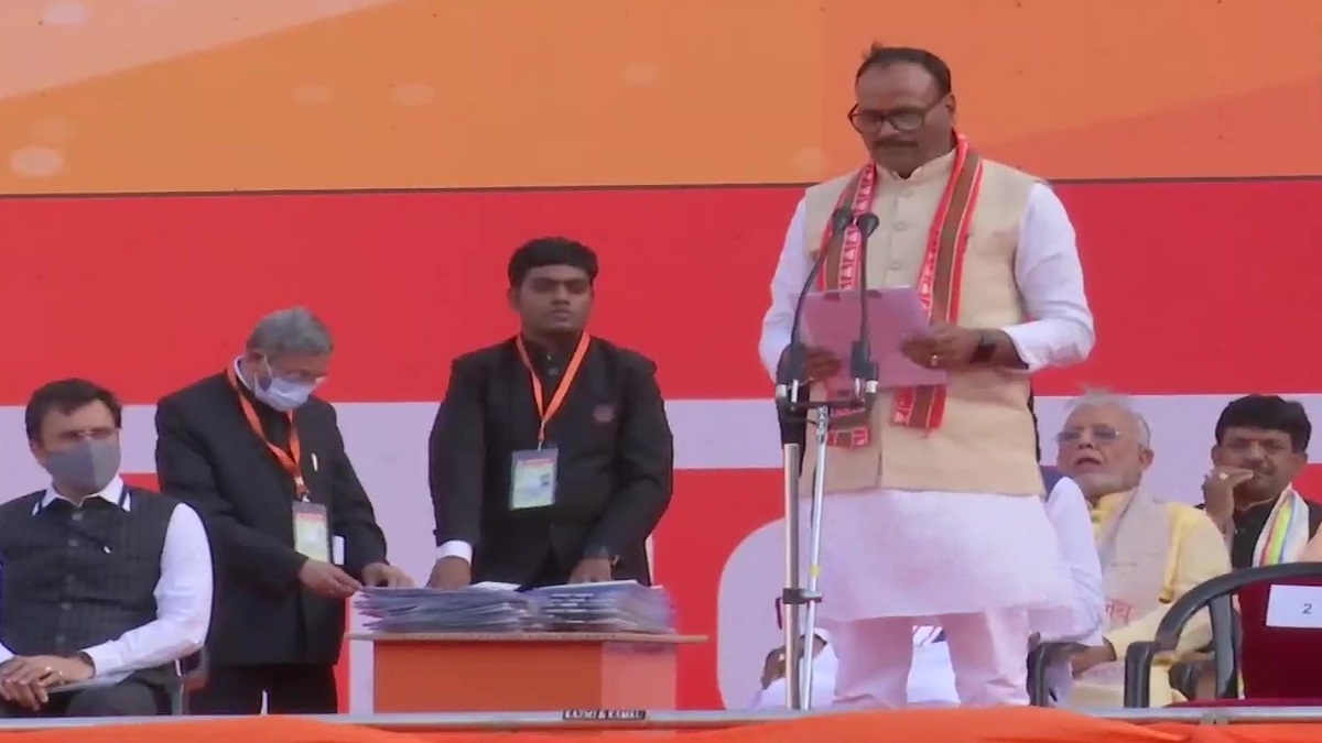IN PICS | Yogi Adityanath takes oath as UP Chief Minister for a second ...