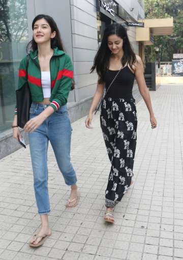 Ananya Panday and Shanaya Kapoor are true blue besties and their