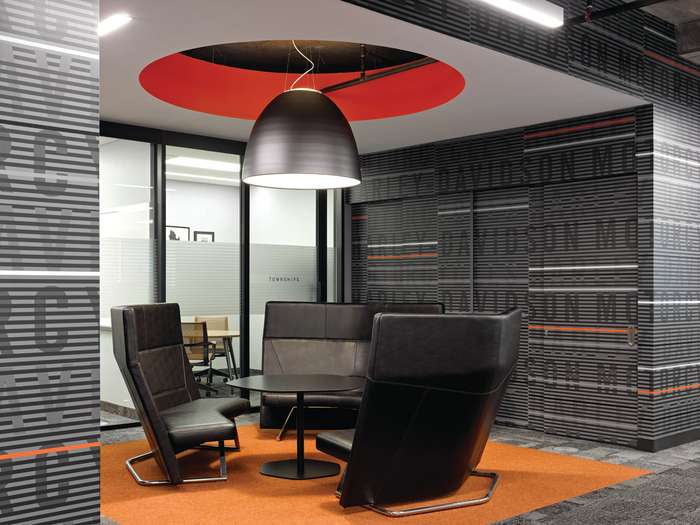 These inside pictures of Harley-Davidson's Office Place will make you go  'wow'!